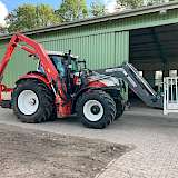 Kommunalschlepper mit Auslegerarm